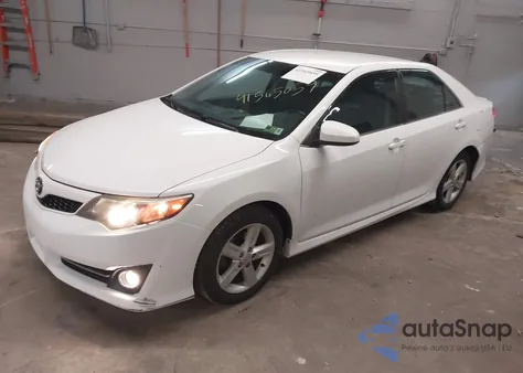 2013 Toyota Camry Se из США, поврежденный, VIN 4T1BF1FKXDU275410